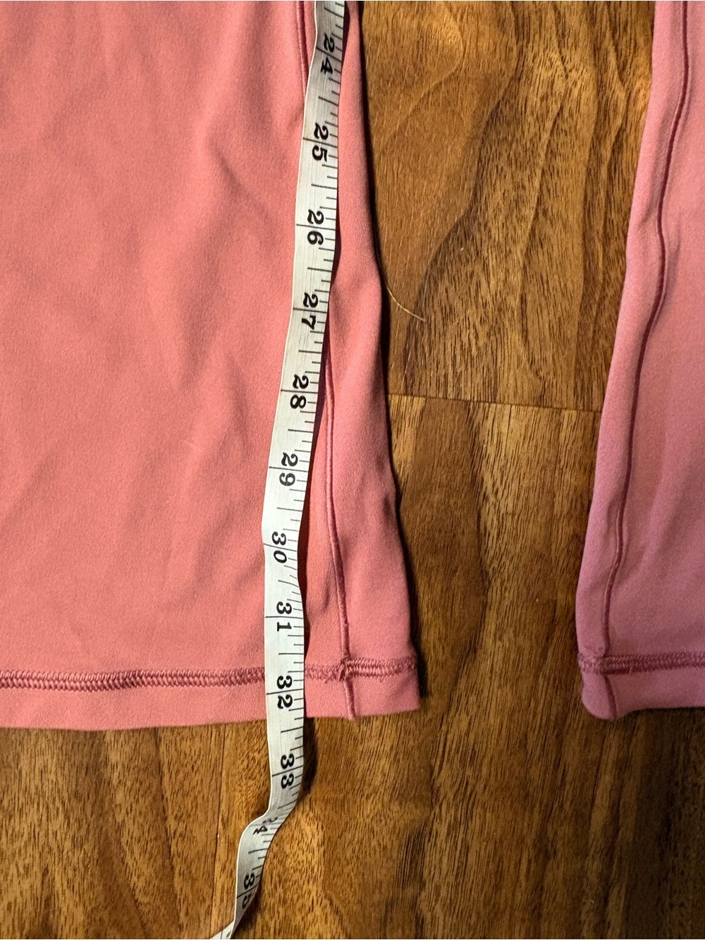 NWOT Offline by aerie Real Me Crossover Flare Leggings size medium - Picture 7 of 7